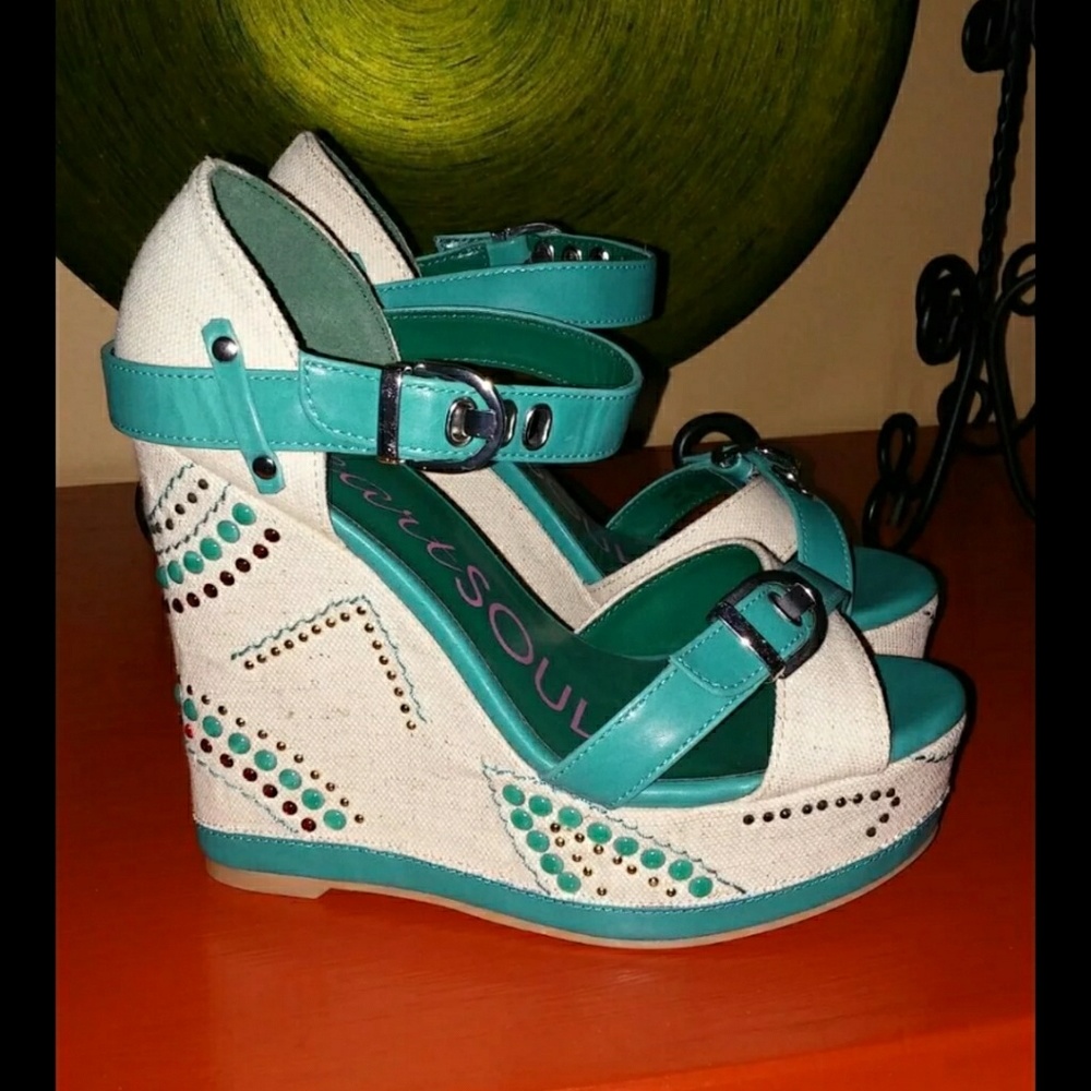 Cute Wedge Heel Shoes